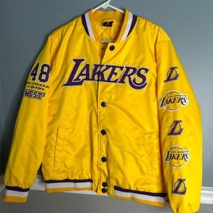 Los Angeles Lakers NBA Yellow Satin Bomber Jacket Men's Medium‎